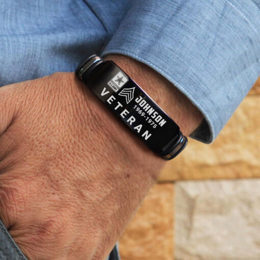 Personalized US Army Veteran Bracelet – Custom Name, Rank & Service Years Gift for Military Retired Men MQTZ5070503 - Image 3
