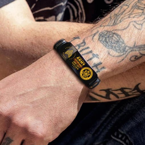 Personalized US Army Veteran Bracelet, Custom Name, Rank & Service Years Gift for Military Retired Men MQTZ5070515 - Image 3